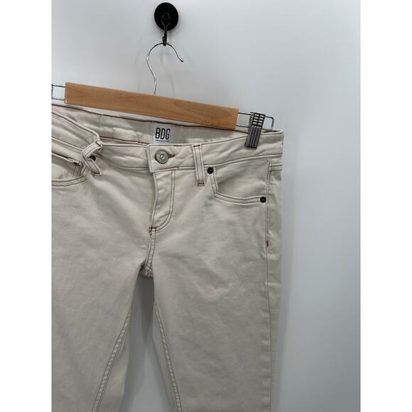 Urban Outfitters BDG Jeans Women 27 Cream Flare Low Rise Cotton Blend Denim - Picture 5 of 9